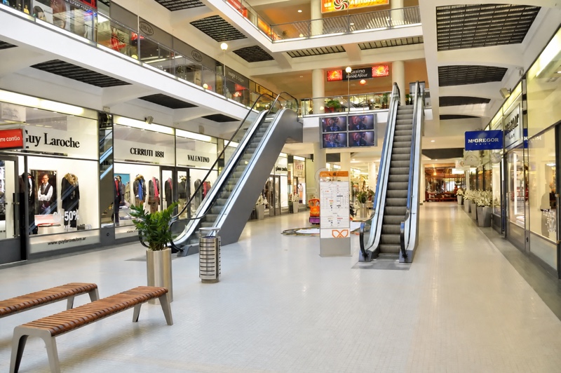 Empty shopping centre concourse before generation